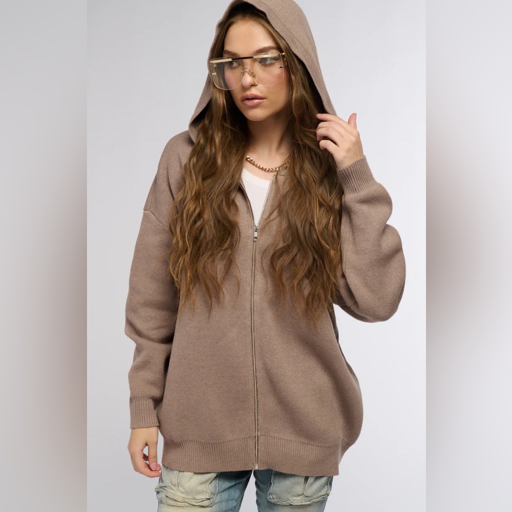 Cozy Tan Zip-Up Baggy Hoodie